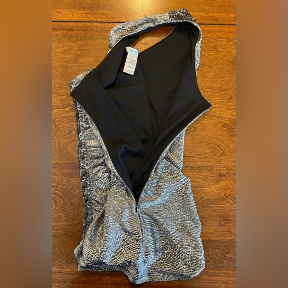 Cache Vintage Y2K One Shoulder Metallic Silver Bodycon Top with Side Zip Size XS - Picture 6 of 6